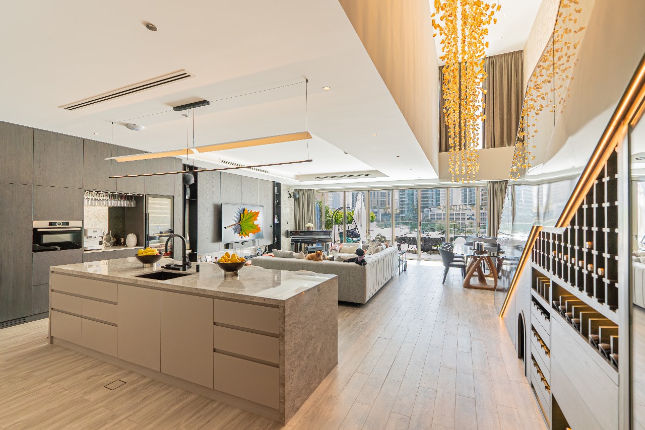 Interior staircase with floating steps